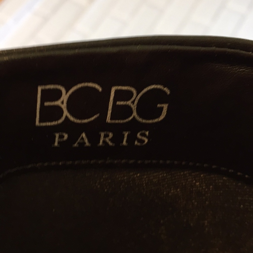 SOLD!!❤️😊❤️💕❤️BCBG boots - Picture 5 of 8